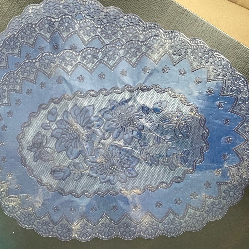 Blue Floral Embossed PVC Dining Placemat (3)